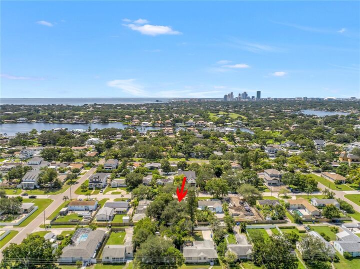 Property Photo: 755 39th Avenue NE FL 33703