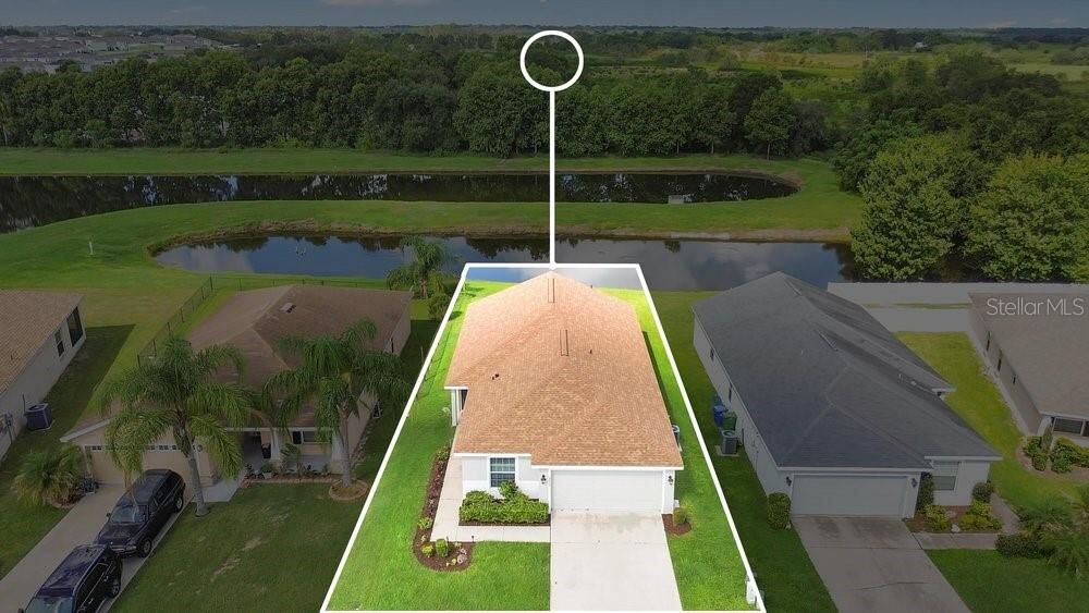 Property Photo:  4856 Summerfield Circle  FL 33881 