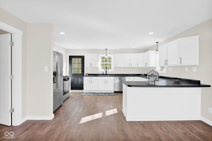 Property Photo: 8311 W Old Nashville IN 47201