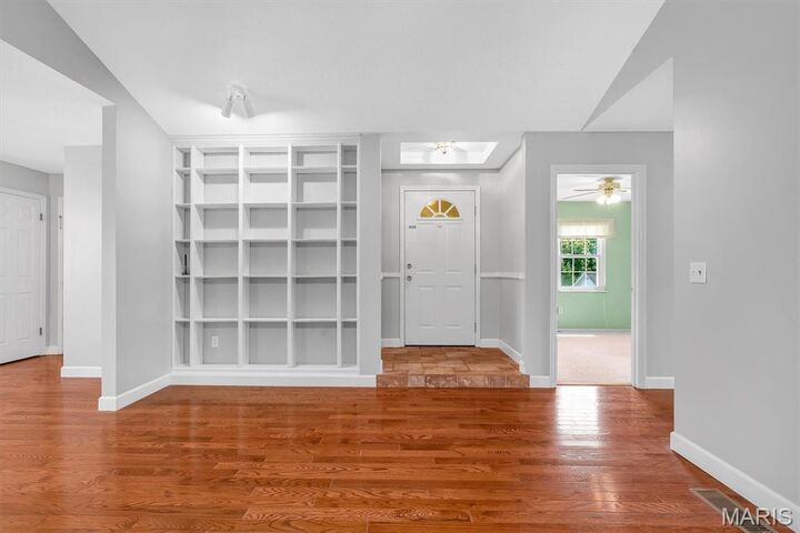 Property Photo: 5015 Suson Hills Drive MO 63128