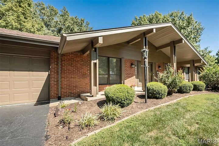 Property Photo: 1538 Woodroyal West Drive MO 63017