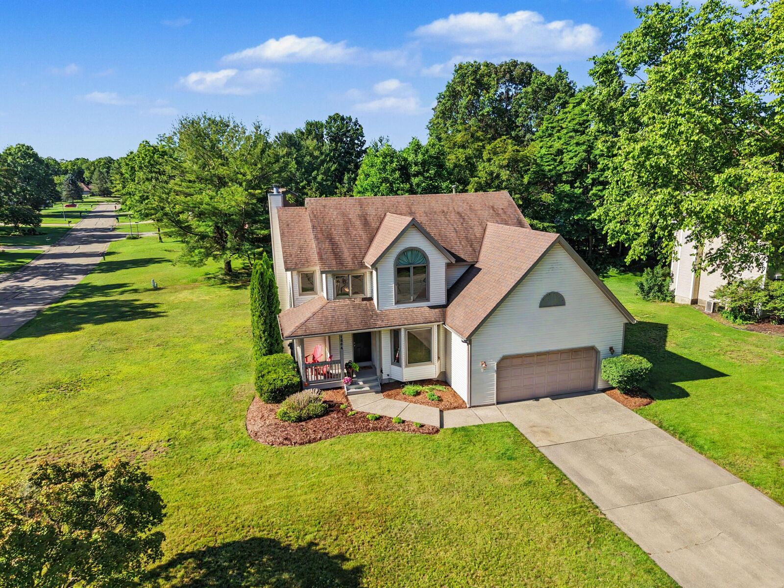 Property Photo: 1864 Erin Isle Drive MI 49424