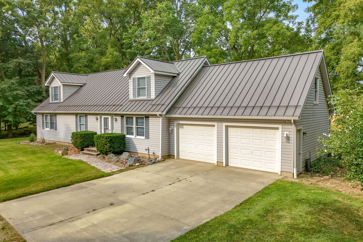 Property Photo:  994 Herl Road  MI 49028 