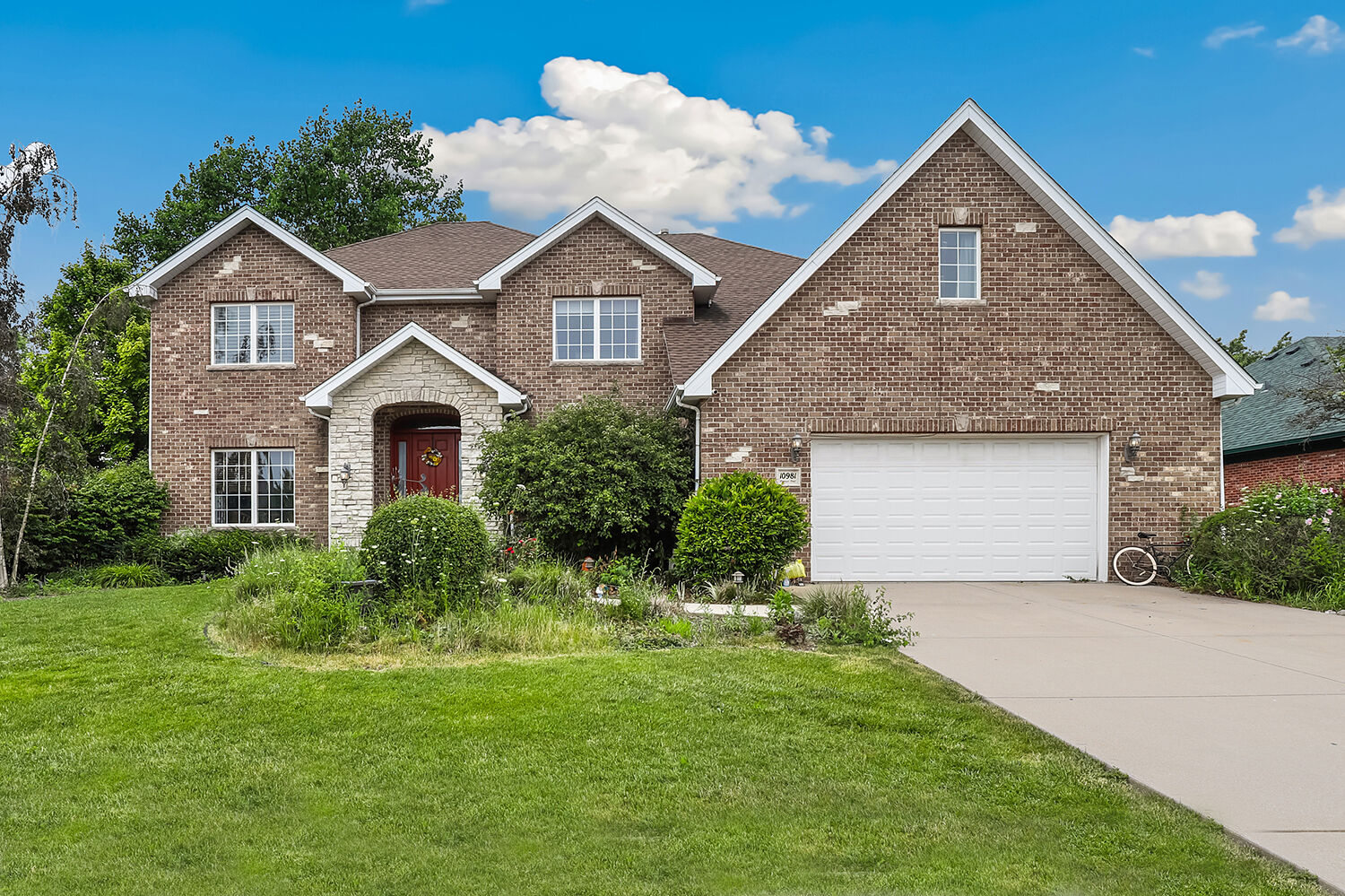 Property Photo:  10981 Pioneer Trail  IL 60423 