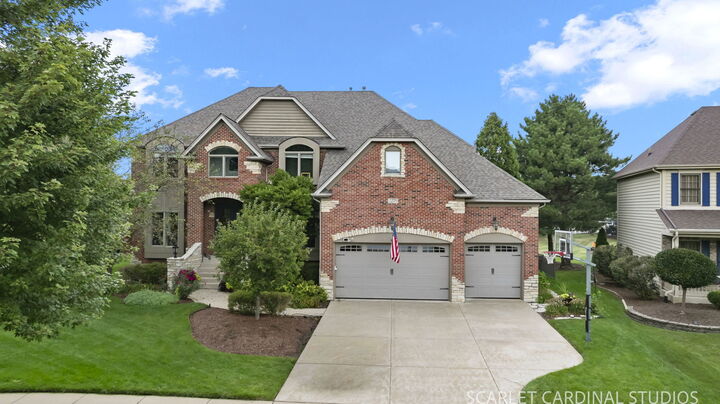 Property Photo: 2275 Glouceston Lane IL 60564