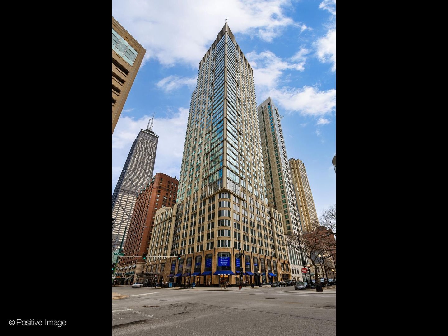 Property Photo:  57 E Delaware Place 3503  IL 60611 