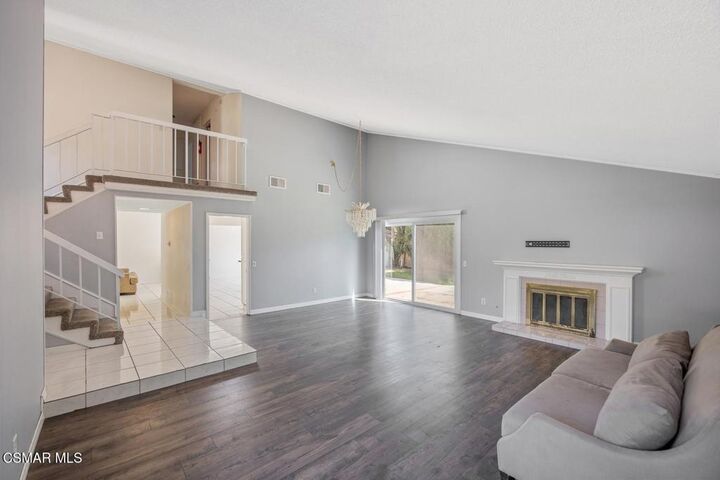 Property Photo:  28636 Lapine Avenue  CA 91390 