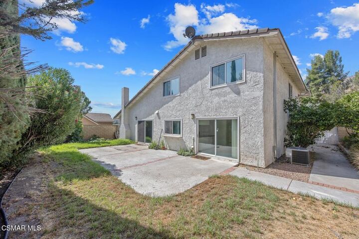 Property Photo:  28636 Lapine Avenue  CA 91390 