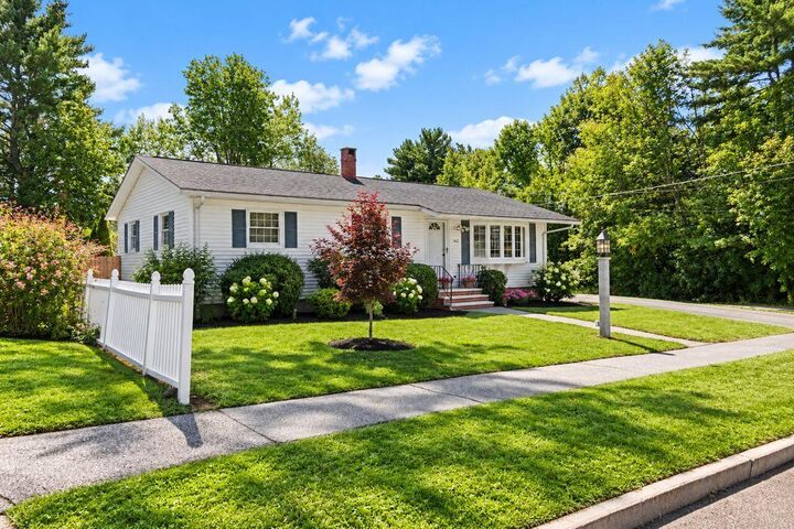 Property Photo: 162 Greenwood Lane ME 04103