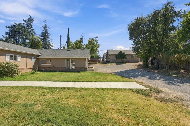 Property Photo:  7628 Kensington Drive  CA 95610 