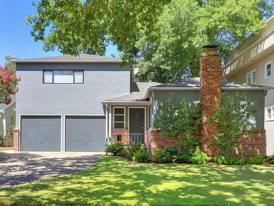Property Photo:  1424 36th Street  CA 95816 