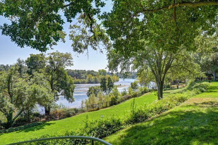 Property Photo: 24 Quail Point Place CA 95608