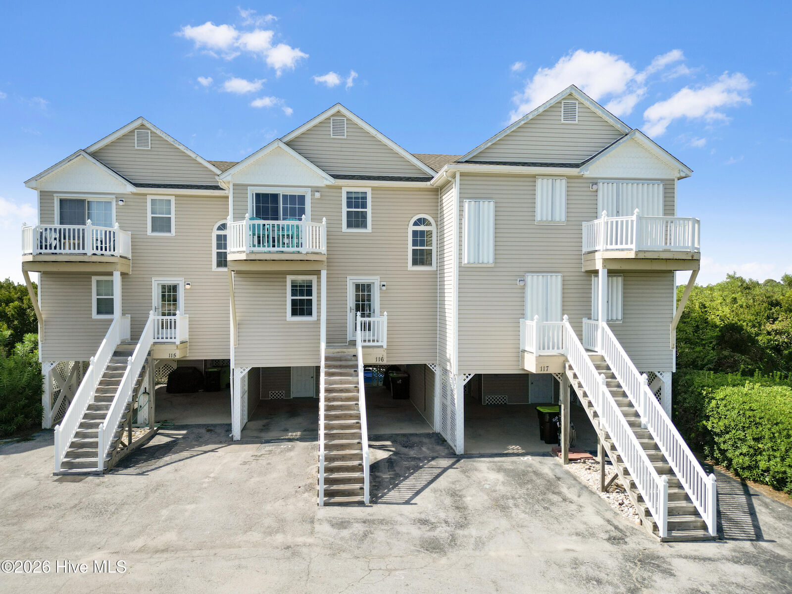 Property Photo: 116 Heron Cay Court NC 28460
