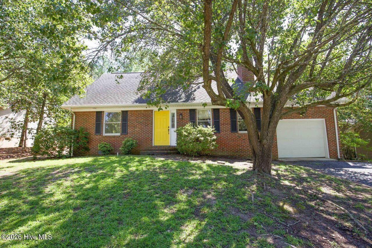 Property Photo:  360 Spring Lake Drive  NC 28374 
