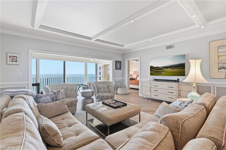 Property Photo: 2901 Gulf Shore Blvd N 701S FL 34103