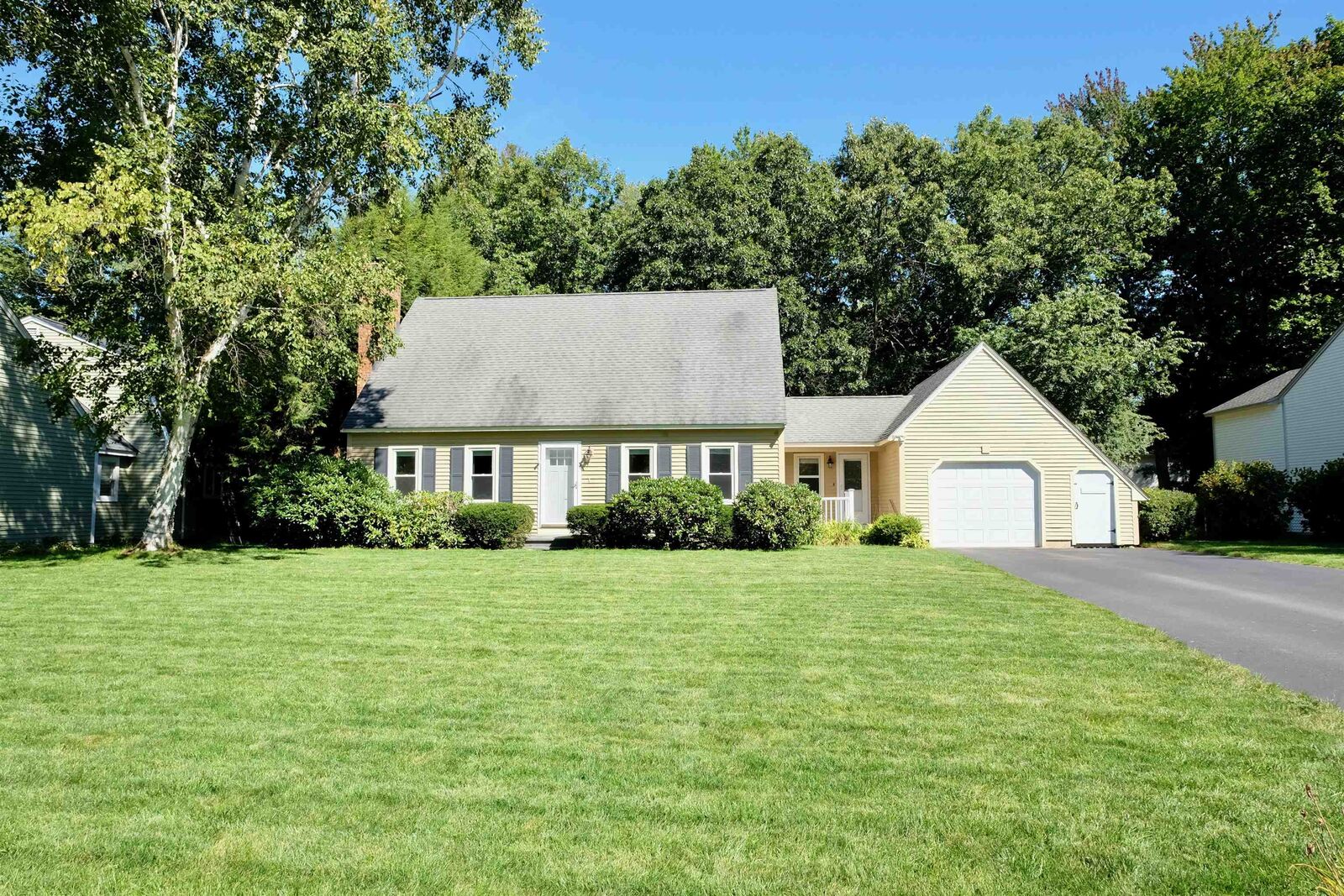 Property Photo: 3 New Castle Street NH 03301
