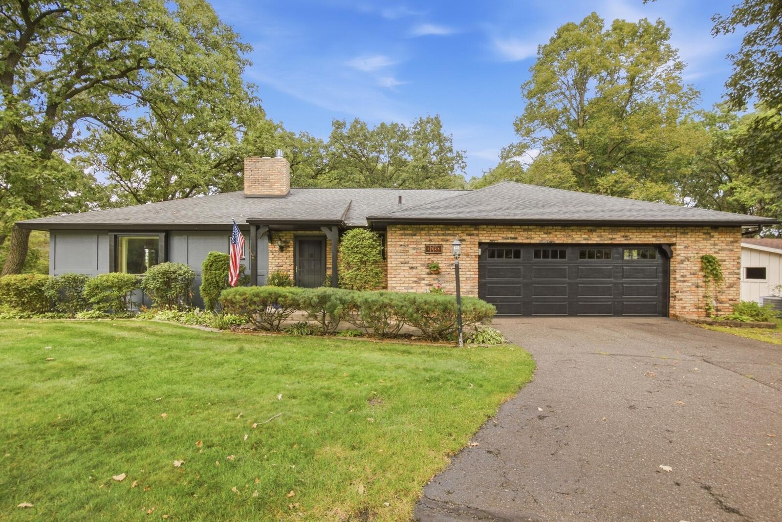 Property Photo:  1725 Woodland Road  MN 56304 