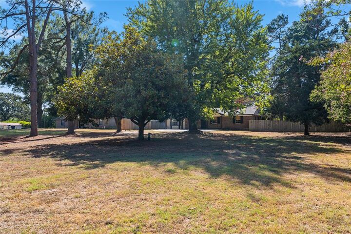 Property Photo:  170 County Road 1211  TX 75482 