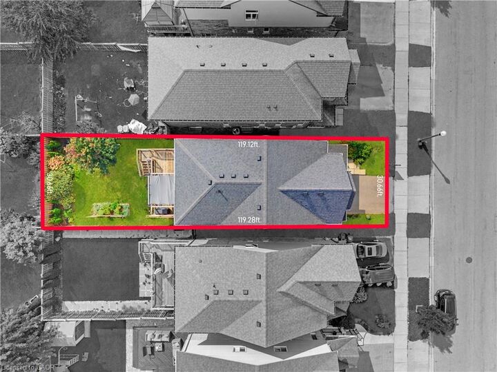 Property Photo:  251 Cranbrook Street  ON N2P 0B5 