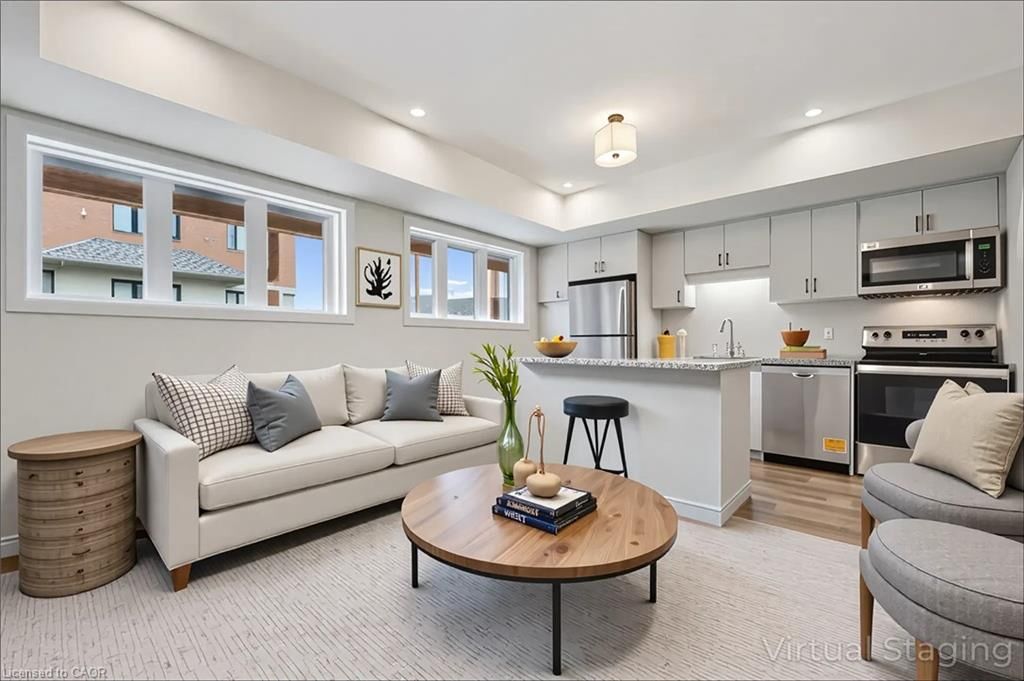 Property Photo:  15 Stauffer Woods Trail 7  ON N2P 0L1 