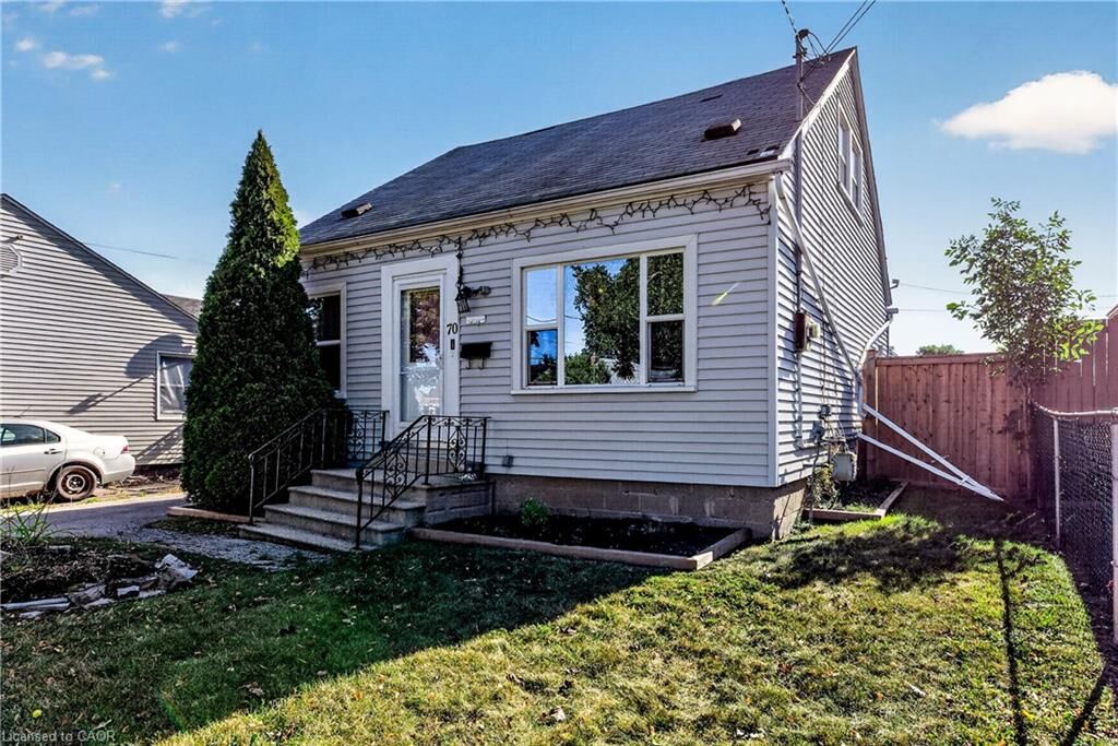 Property Photo:  70 Glennie Avenue  ON L8H 5V9 