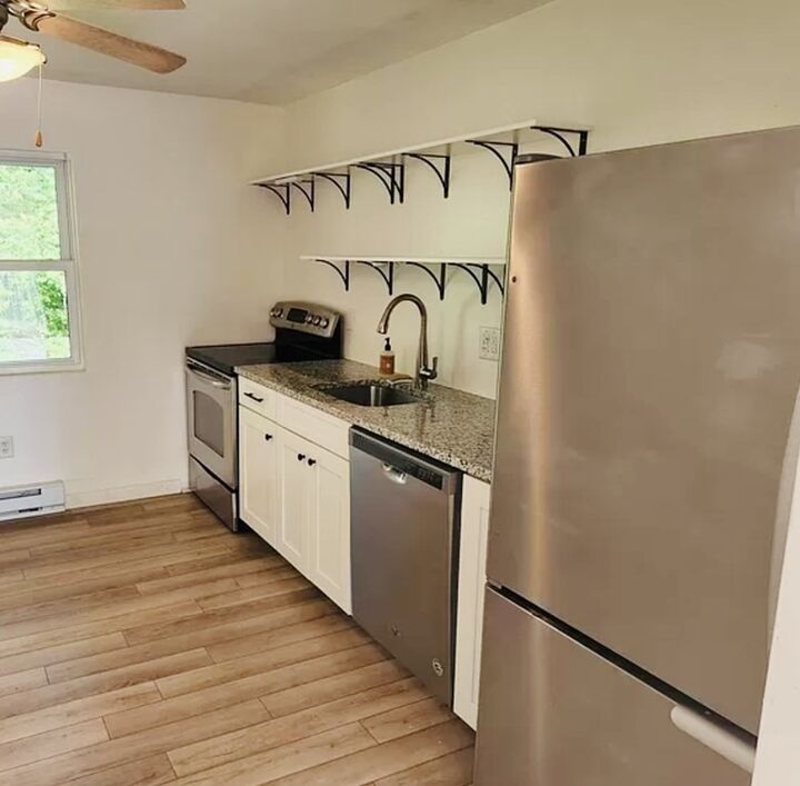 Property Photo:  44 Burnap Rd 6  MA 01747 