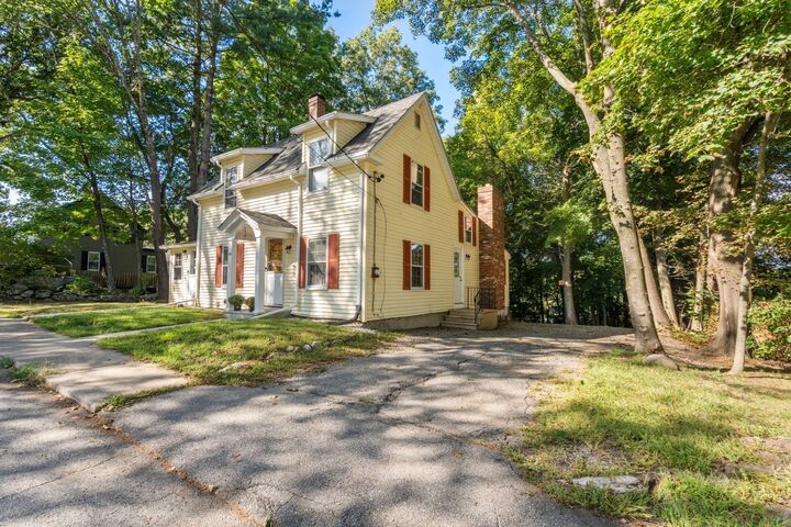 Property Photo:  32 Elm Street  MA 01749 
