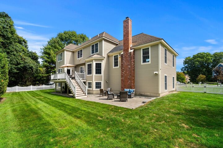 Property Photo: 11 Sanford MA 01824