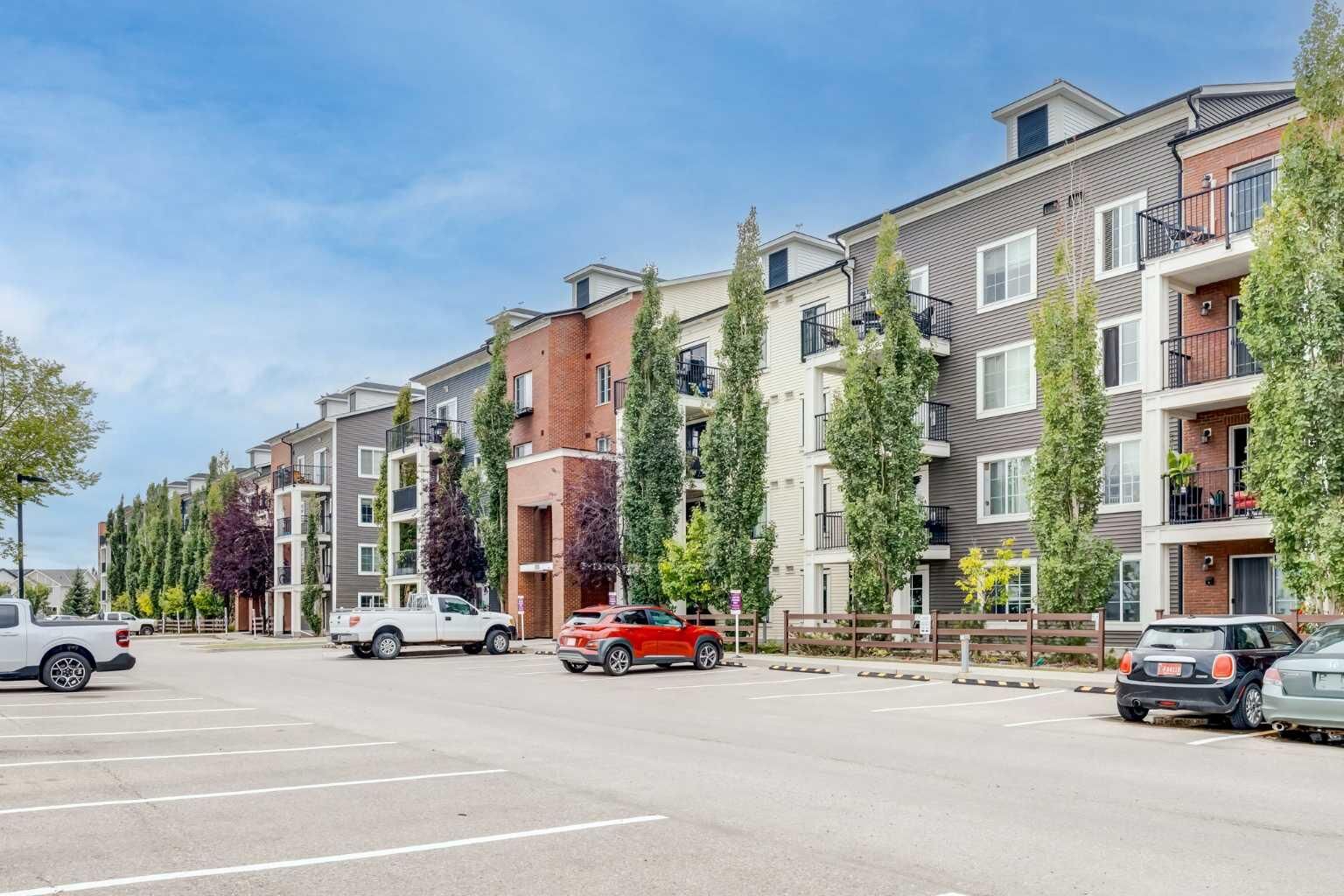 Property Photo:  755 Copperpond Boulevard SE 3310  AB T2Z 4R2 
