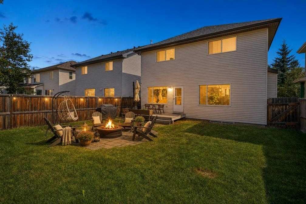 Property Photo:  646 Chaparral Drive SE  AB T2X 3X1 