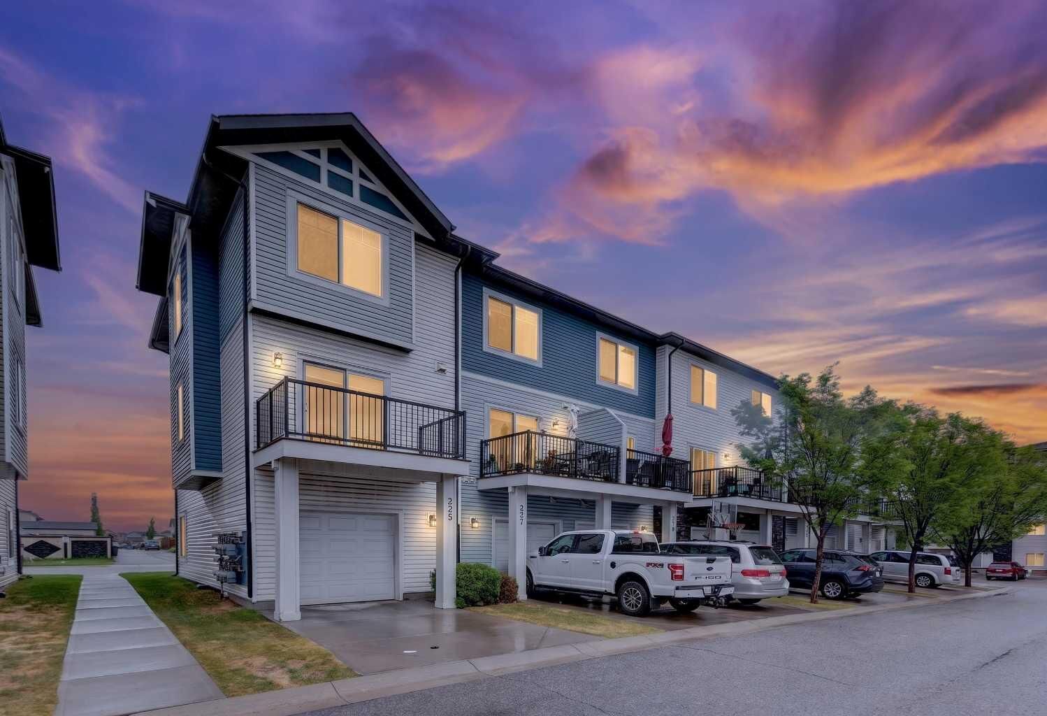 Property Photo:  337 Taralake Way NE  AB T3J 0R5 