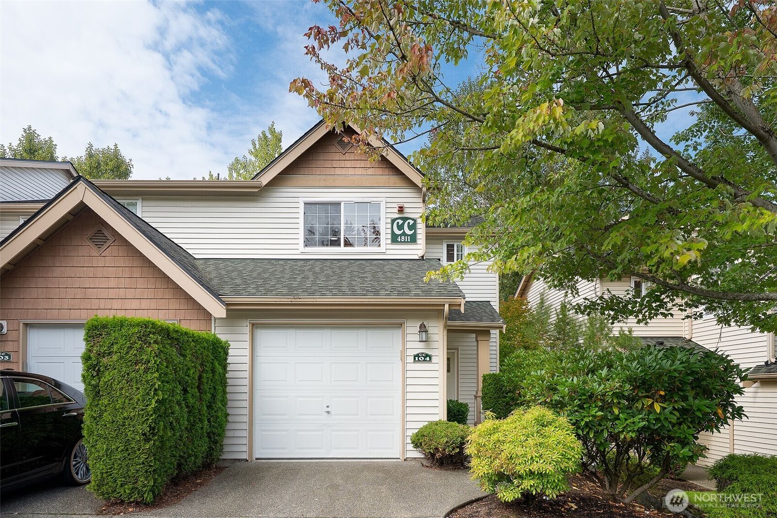 Property Photo: 4811 Shattuck Place S Cc104 WA 98055