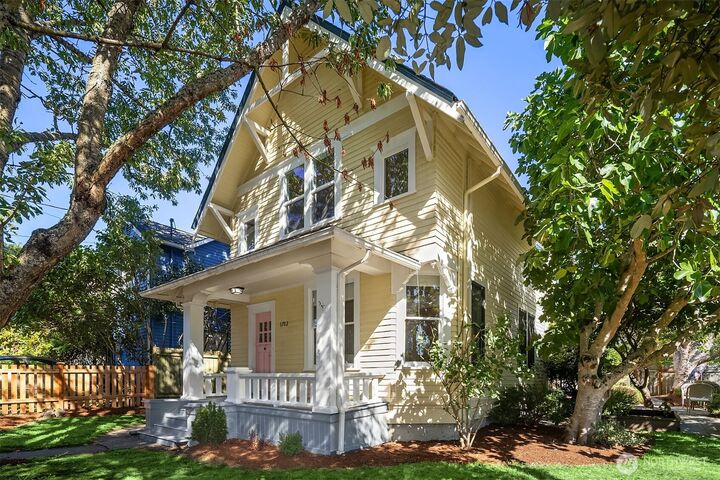 Property Photo:  6702  20th Avenue NW  WA 98117 
