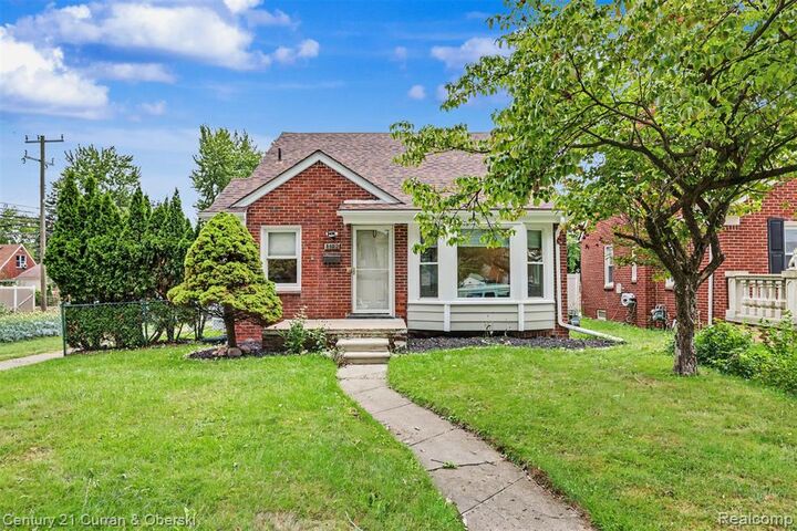 Property Photo:  8182 Grayfield Street  MI 48127 