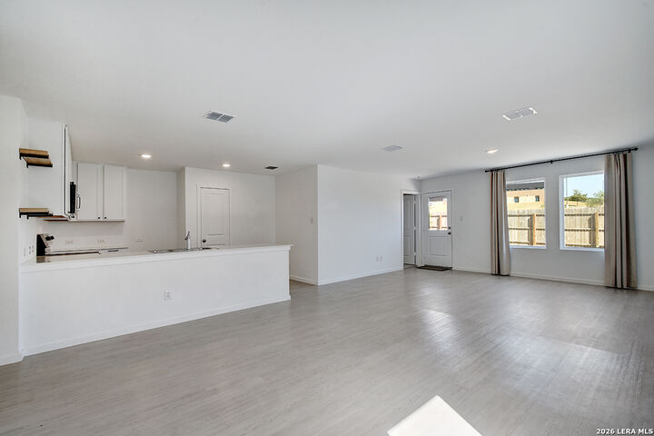 Property Photo:  1310 Moraine Pl  TX 78028 