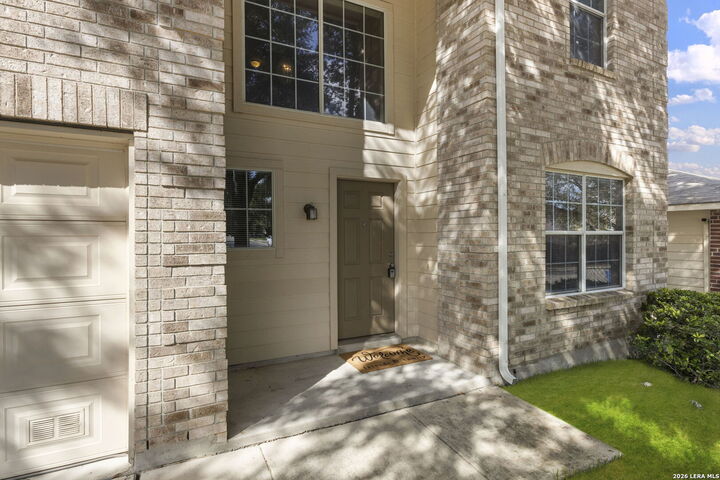 Property Photo:  125 Pinto Pl  TX 78108 