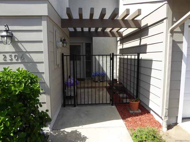 Property Photo:  2306 Caminito Andada  CA 92107 