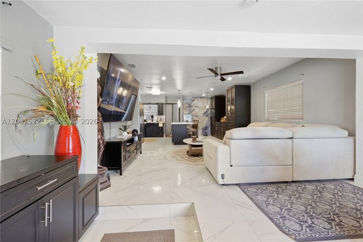 Property Photo:  1170 NE 135th St  FL 33161 