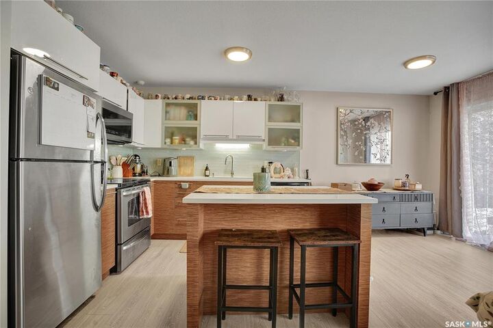 Property Photo:  410 Hunter Road 106  SK S7T 0L5 