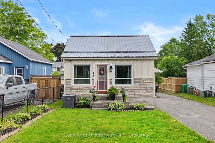 Property Photo:  48 Leahys Lane  ON K9H 2H1 