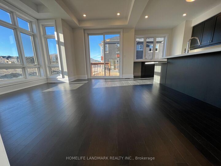 Property Photo:  6 Mace Avenue  ON L4E 1K8 