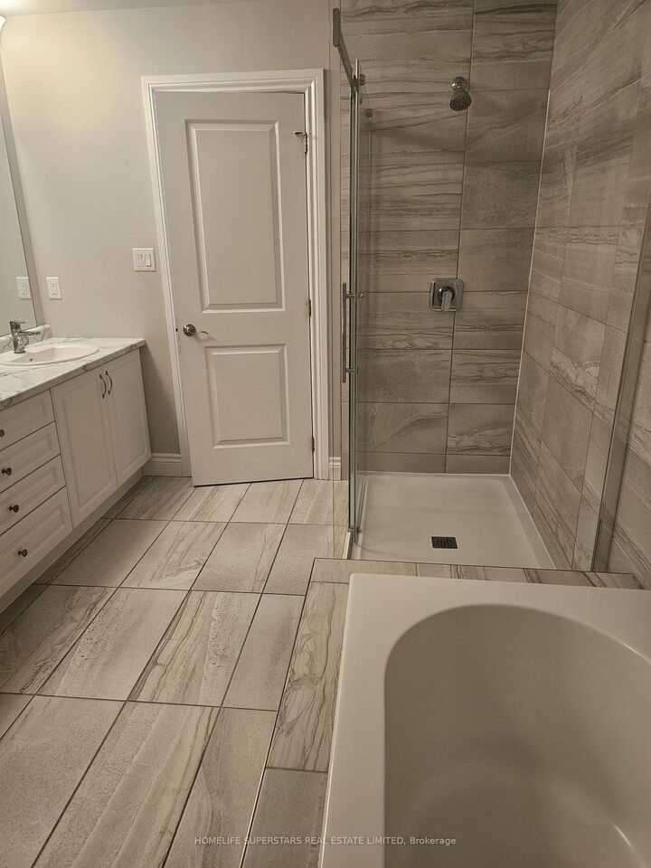 Property Photo:  2320 Constance Avenue  ON N6M 0G5 