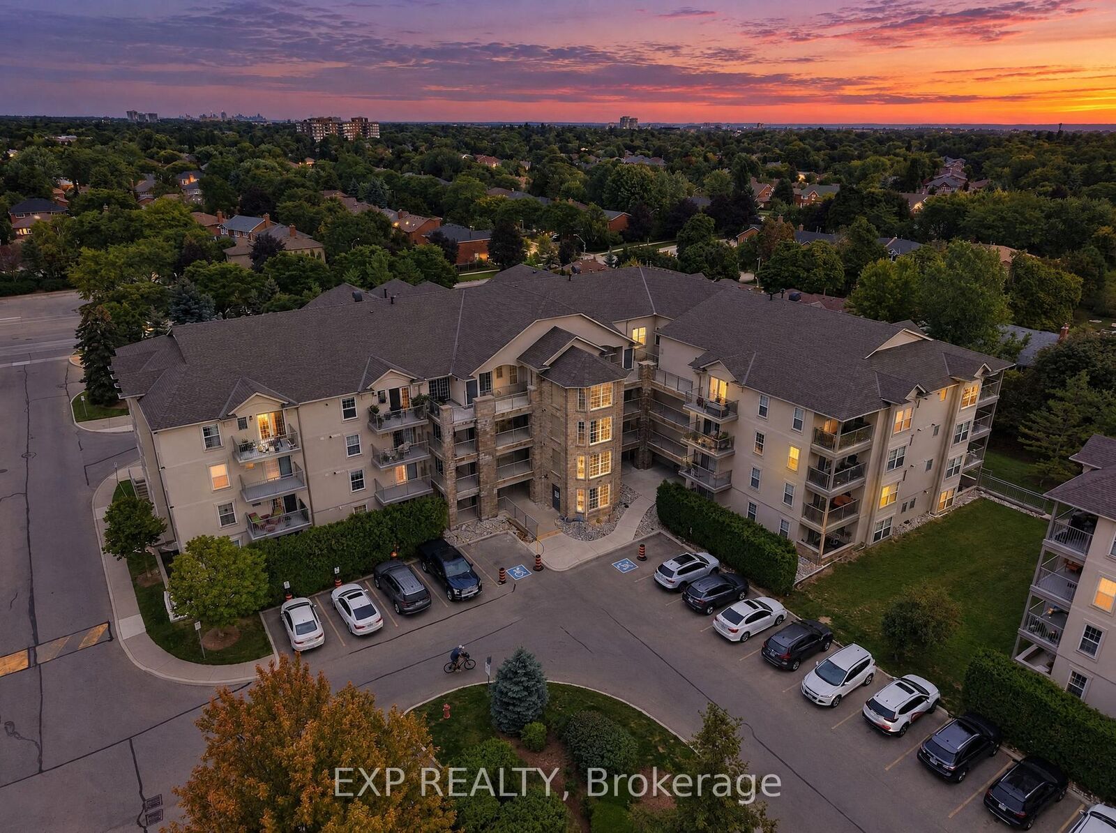 Property Photo:  1440 Bishops Gate 206  ON L6M 4M9 
