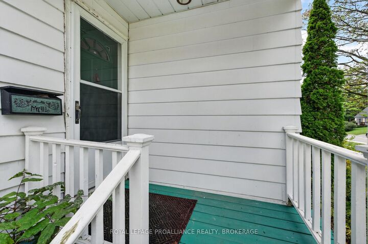 Property Photo: 364 Glengarry Road ON K7M 3K2