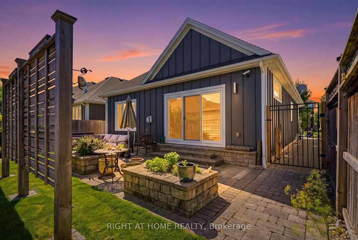 Property Photo:  25 Riesling Drive  ON L0S 1J0 
