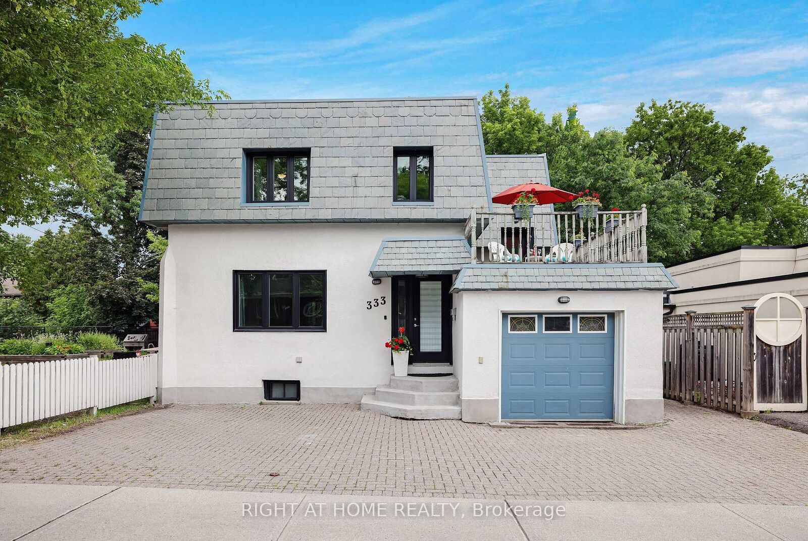 Property Photo:  333 Main Street  ON K1S 1C8 