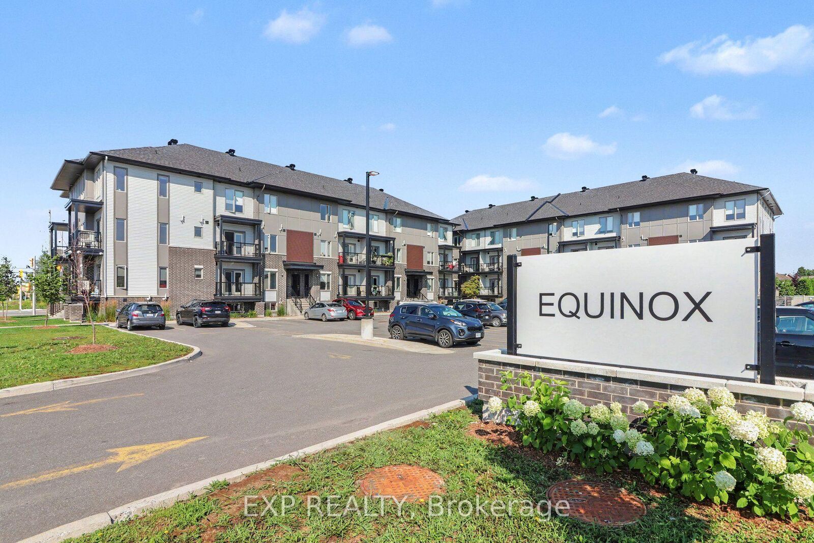 Property Photo:  509 Southfield Way D  ON K4A 5N7 