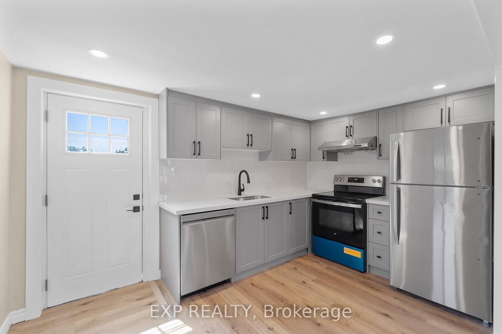 Property Photo: 165 Main Street Unit 2 ON K0K 1H0