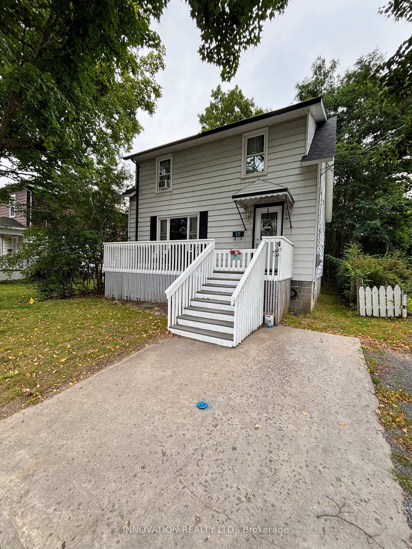 Property Photo:  57 Aberdeen Avenue  ON K7A 4N7 