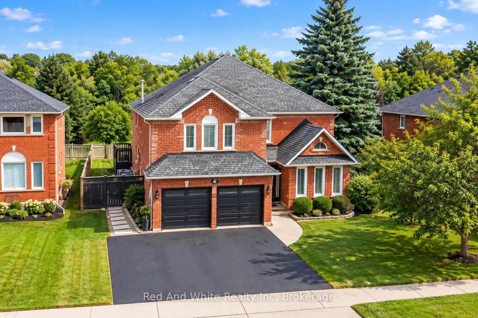 Property Photo:  554 Grand Ridge Drive  ON N1S 4Y9 